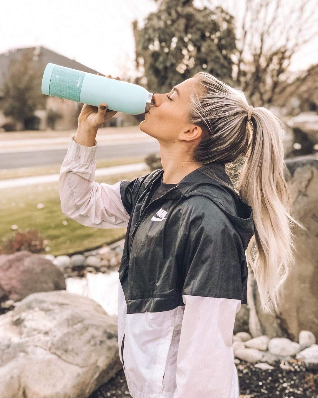 Botella con Altavoz Bluetooth